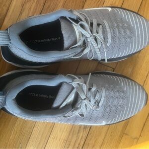 Nike Infinity Run 4 Gray Athletic Shoes